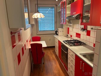 Ružinov, 2i. byt, najvyššie poschodie, tiché prostredie - 6