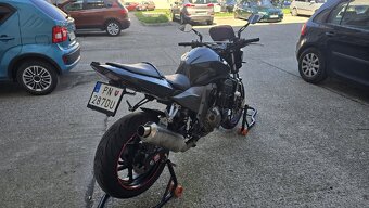 Kawasaki Z750 A2 - 6