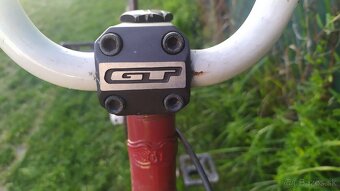 Predám bicykel BMX GT - 6