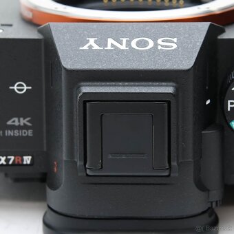 Sony Alpha A7R4 - 6