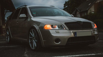 Mracitka SKODA OCTAVIA 2 - 6
