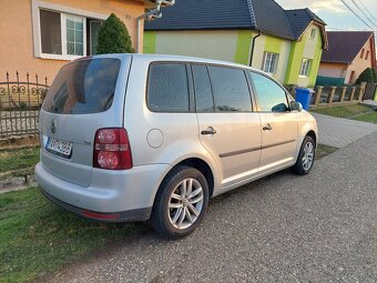 Volkswagen Touran 1.9 TDi - 6