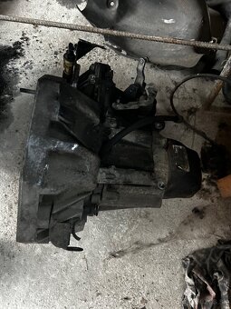 Dacia / Renault motor 1.5 dci K9K - 6