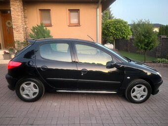 Peugeot 206 . 1,1 benzín/ 44KW 2005 - 6