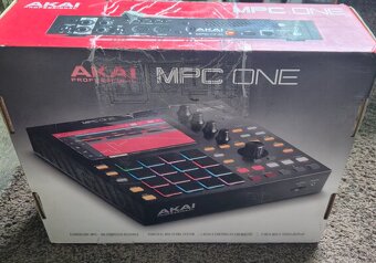 Akai MPC One- Stav:Ako nový + Samsung PRO+ 256GB SD karta - 6