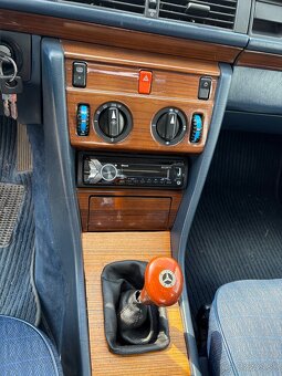 Mercedes W124 200E Benzin - 6