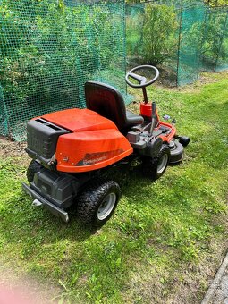 Husqvarna Rider R16C AWD + zberný kôš – výborný stav - 6