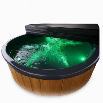 Vířivka pro 6-8 osob - 6