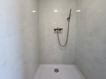 Priestory pripravené pre kozmetický salón - 6