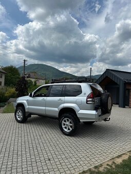 Toyota lancruicer 120 - 6