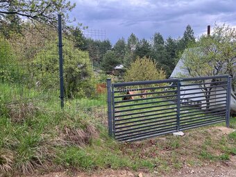 PREDAJ: Záhrada, rozlohou 392 m2 nad Tulskou - Banská Bystri - 6