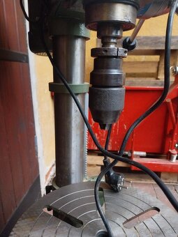 Stojanova vŕtačka 3 - 6