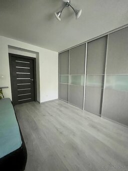 2 izbový byt v centre Nitry pri parku (tehlová bytovka) - 6