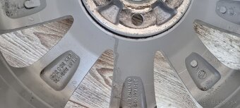 Predám Orginal SKODA FLASH elektrony 5X112 R17 - 6