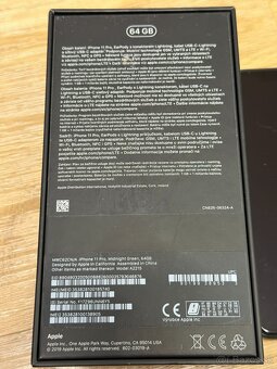 iPhone 11Pro 64GB Midnight Green - 6