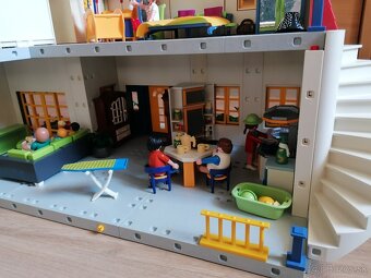 Playmobil - rodinný poschodový dom - 6