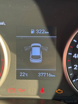 Hyundai i30 1.5 DPi - 6