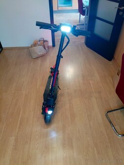 Elektrická kolobežka NASA earth 10-15 čierna - 6