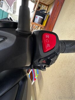 Yamaha X Max 125 - 6