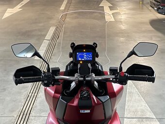 Honda ADV 350 - 6
