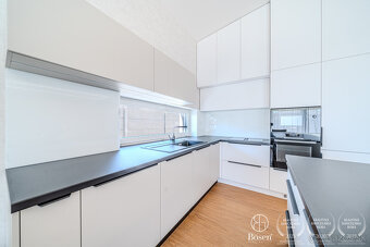 BOSEN | Moderný 4 izbový bungalov s bazénom, ul. Karasová, S - 6