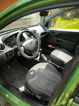 Predám Ford Fiesta benzín, 1.3, 55kw, 2006 - 6