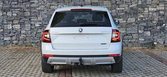 ŠKODA OCTAVIA SCOUT 2.0TDI 4x4 DSG STYLE LED NAVI TAŽNÉ - 6