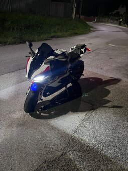 BMW S1000RR M Performance + M Packet 2020 - 6