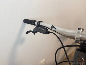 Trek Slash 9 GX AXS T-Type Gen 6 - 6