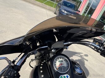 Kawasaki VN900 - 6