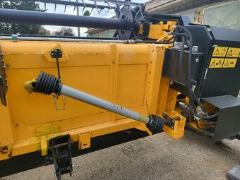 Kosa na dvojfázový zber plodín so zberačom - 6