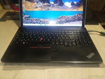 Lenovo. Intel i3-4 x 2,2 GHz. 15,6"LED. 500GB. nVidia 4GB. - 6