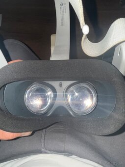 Oculus Quest 2 128GB + krabica+ navod na hry zadarmo - 6