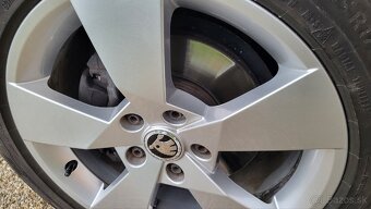 Škoda octavia 2.0 TDI DSG 110KW - 6