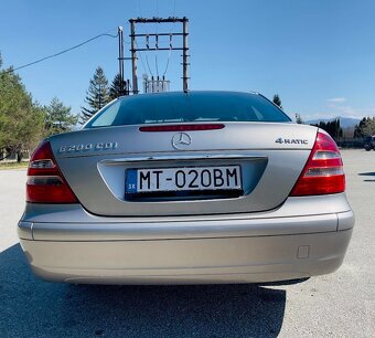 Mercedes E 280 CDI 4MATIC - 6