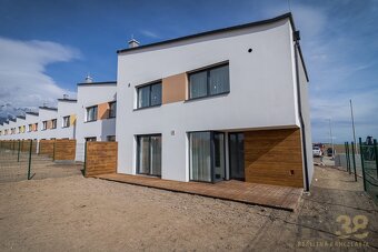 Najkrajšie radové domy v novej rezidencii Pri lese - 6