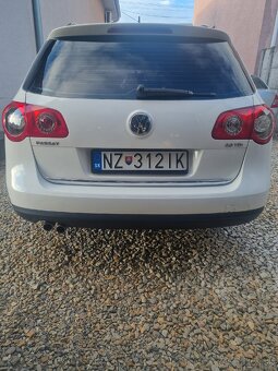 Predám vw passat combi variant b6 2.0tdi - 6