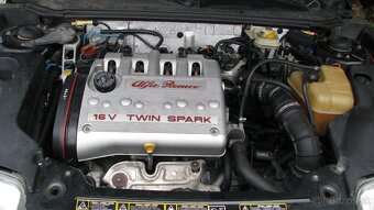 Alfa Romeo Spider, 1,8 benzín, r. 1998 - 6