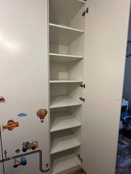 Poschodová posteľ Ikea, skrine - 6