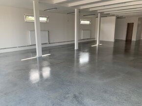 Obchodný priestor / Showroom + sklad - 6