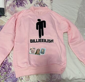 Billie Eilish tričká, mikiny a náhrdelník - 6