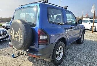 Mitsubishi Pajero 2.5 TD GL - 6