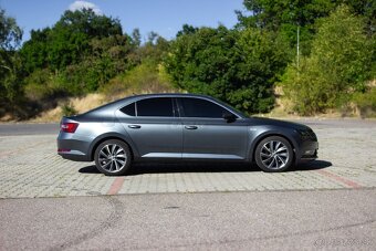 Škoda Superb 2.0 TDI L&K 2019 - 6