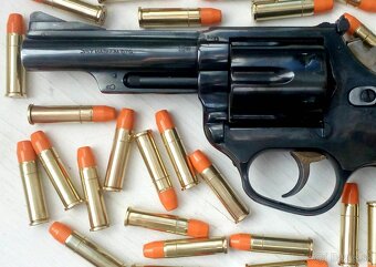 Astra .357 Magnum - 6