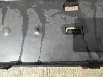 Nárazník na peugeot 308 II - 6