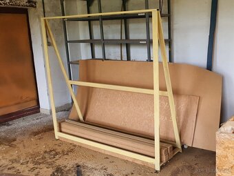 Stojany a prenášače formátov, skrinka na frézy, pílové kotúč - 6