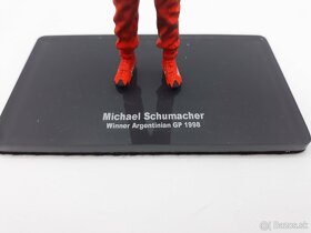 Figúrka Michael Schumacher Ferrari 1998, 1:18 - 6
