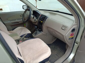 Hyundai Tucson 2.0 83kW 4x4, automat - 6