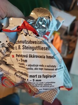 Zostatky materiálu zo stavby - 6
