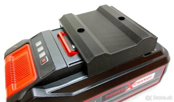 Nástenný držiak na organizáciu batérií Einhell X-Change 18V - 6